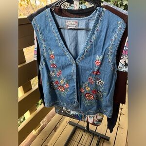 Vintage 90s denim vest with embroidery